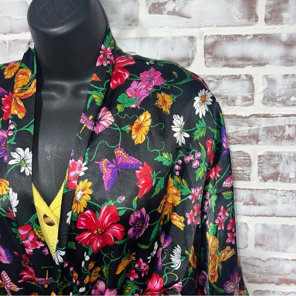 Victoria's Secret Floral Robe - Black and Multicolor - Picture 2 of 6